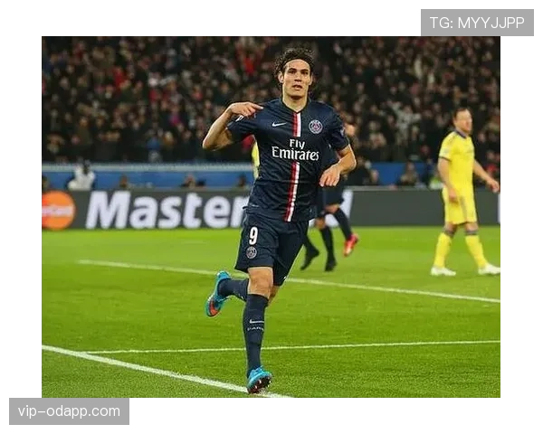 卢卡库与卡瓦尼反击偏好分化：进攻选择如何影响锋线协同？